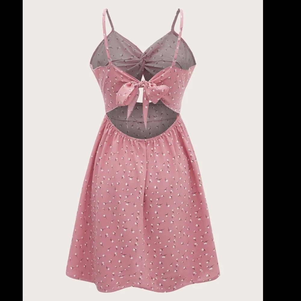 🤩HP🤩🌷$3for$30🌷 Pink Floral print sun dress - Picture 2 of 8